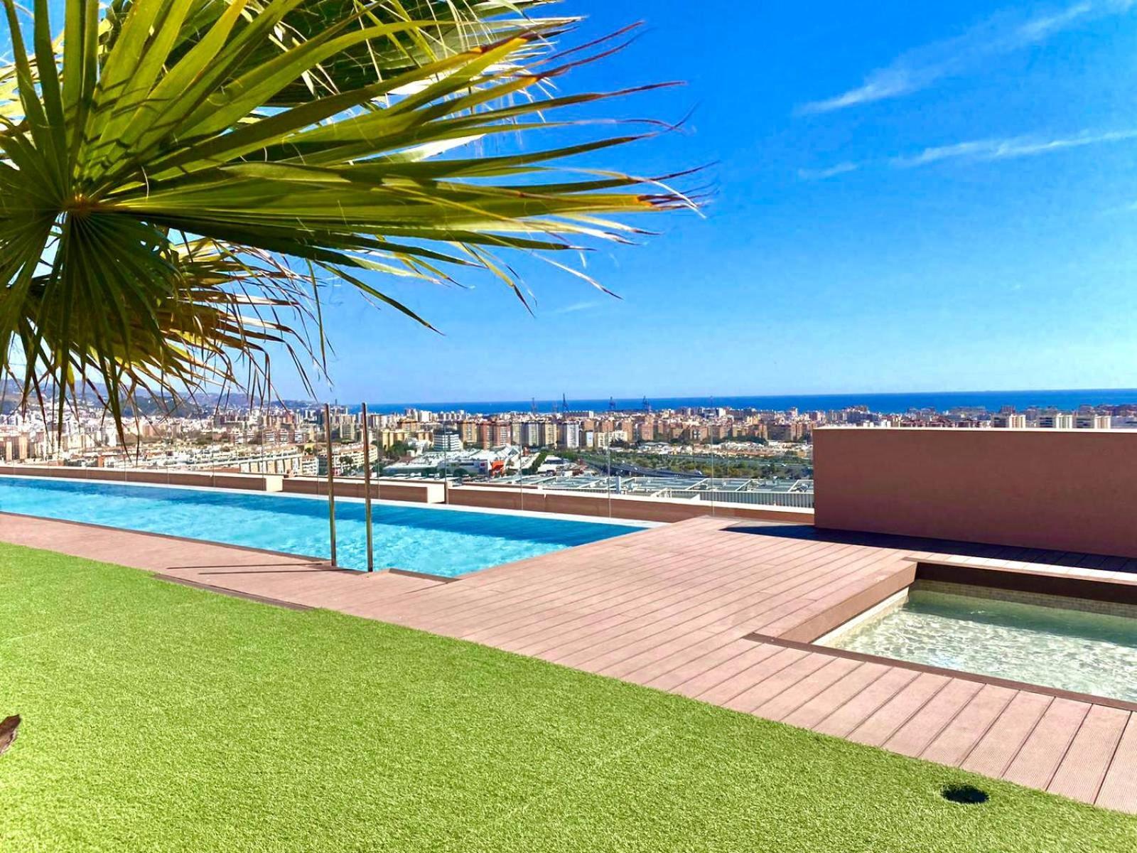 Sky Garden Trip Malaga Apartamento Exterior foto